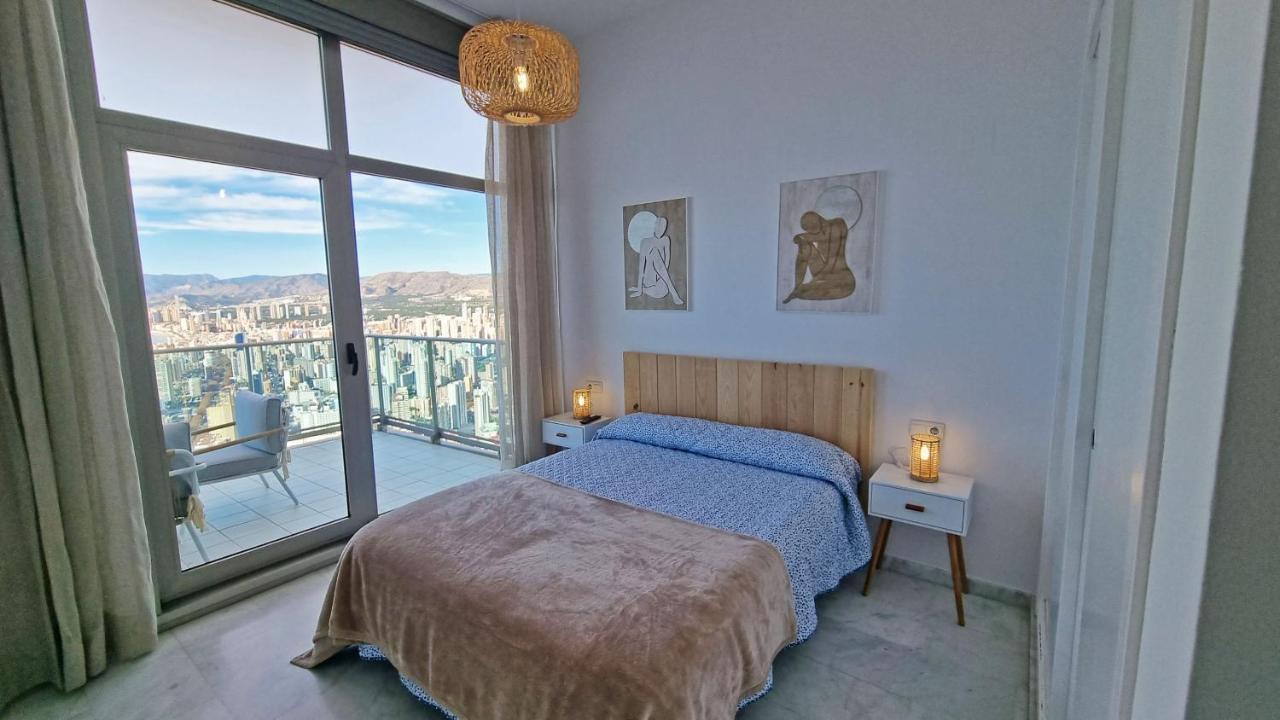 Skyline 41 Gran Lujo, Terraza Grande Y Vistas Al Mar - Planta 41 Apartment Бенидорм Екстериор снимка